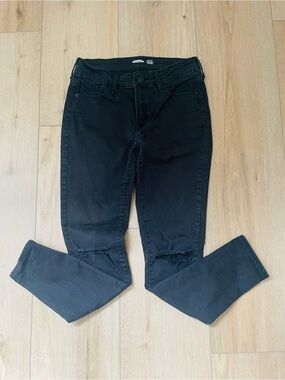 Old Navy Black Rockstar Skinny Jeans with Knee Rips 6